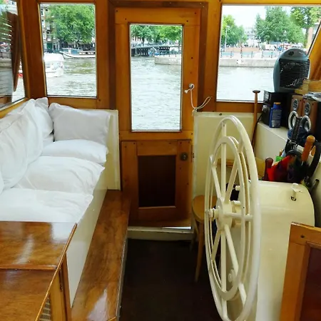 Art Deco Houseboat On Super Location
